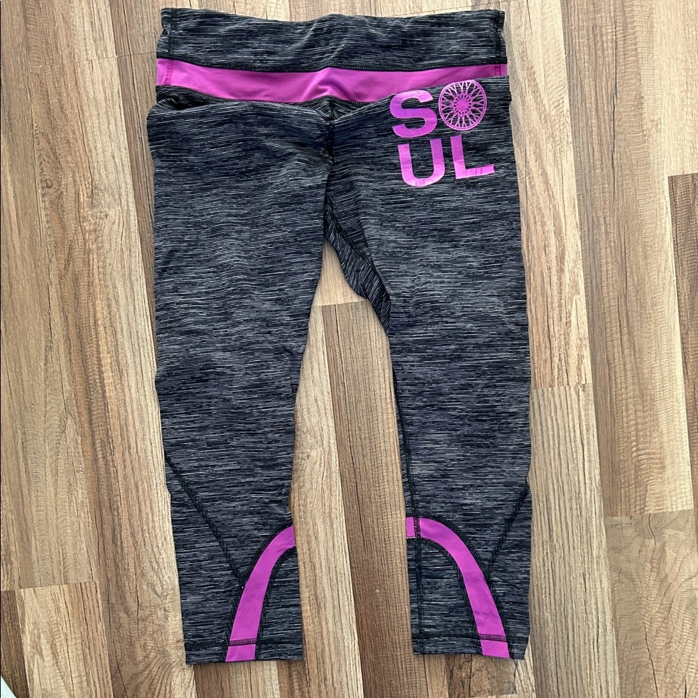 Soulcycle x Lululemon Capri leggings